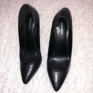Express heels